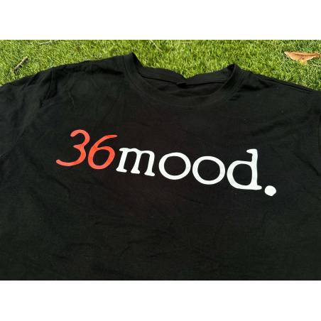 T-SHIRT 36mood. Negra - size L - MEC102L