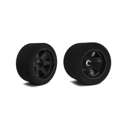 5 sets of tyres 1/8 on carbon rims 35° rear + 32° front - HOT RACE