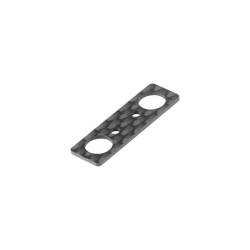 Cuña carbono montaje trapecio delantero inferior +3 Xray Ref. 322308