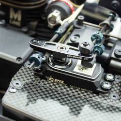 Servo horn de gas/freno aluminio Ultimate 25T. Ref UR1814-25